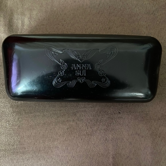 Anna Sui Accessories - Anna Sui Glasses case